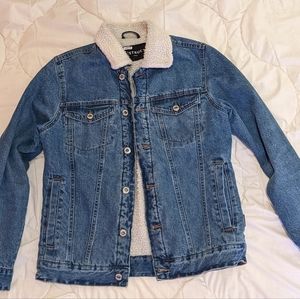 D-Struct fur-lined jean jacket (Small)